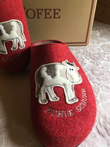 Tofee Damenhausschuhe Pantoffel Latschen Socken Hüttenschuh "Kuhler Schuh" mit Muh rot
