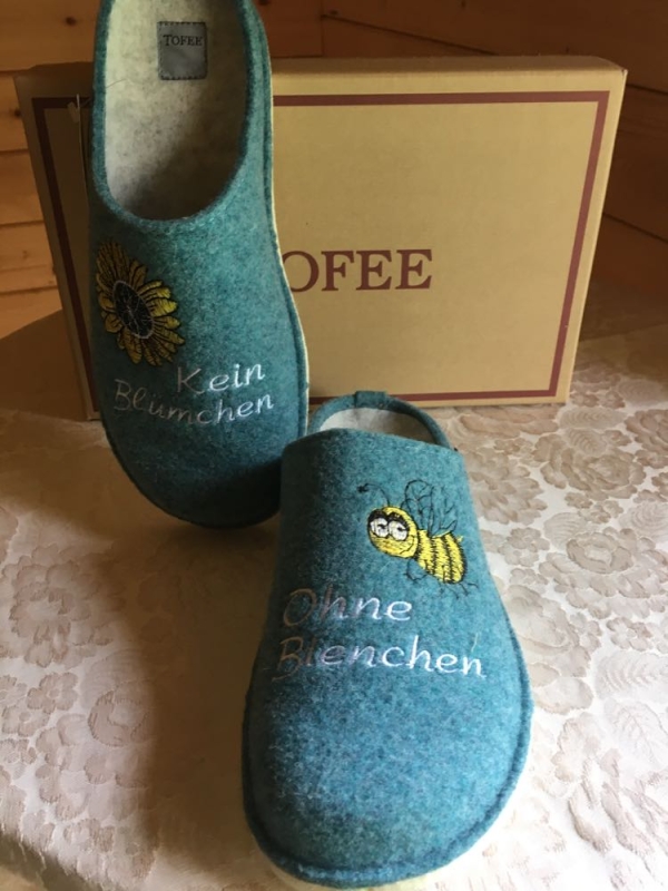 Tofee Damenhausschuhe Pantoffel Latschen Socken Hellblau Bienchen-Blümchen